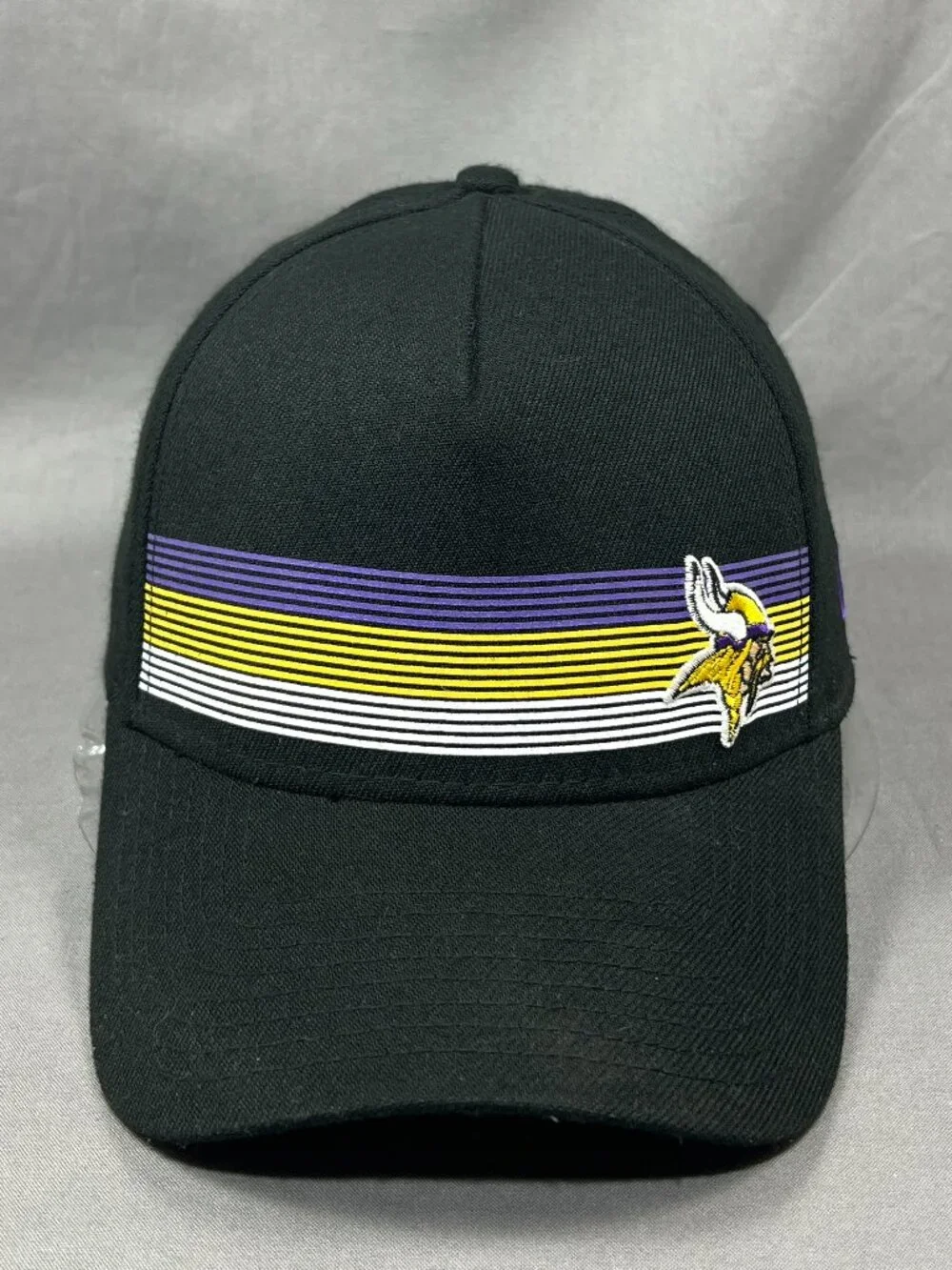 Minnesota Vikings New Era 39Thirty Flex M/L Hat Black Flawless Stripe Mens Cap